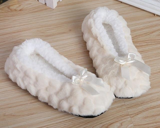 Indoor Home Slippers Warm Soft Plush Slippers Non-slip Indoor Fur Slippers Solid Color Cute Women Shoes