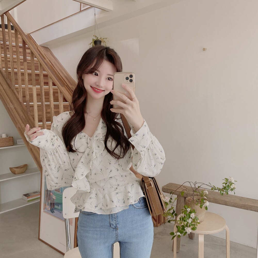Vintage print Tops