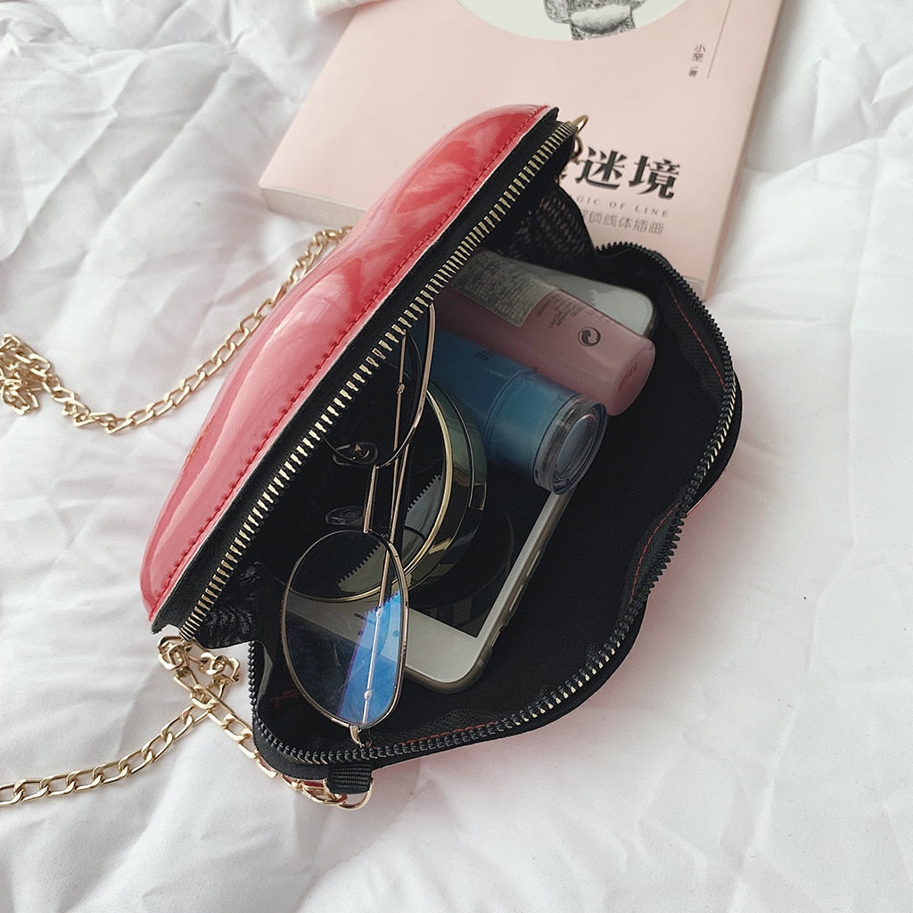 Sexy Lips Style Clutch Bag Chain Purse