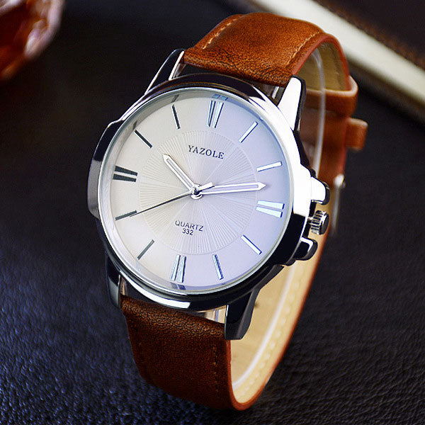 Classic  Fashion Wristwatch New Male Quartz Watch