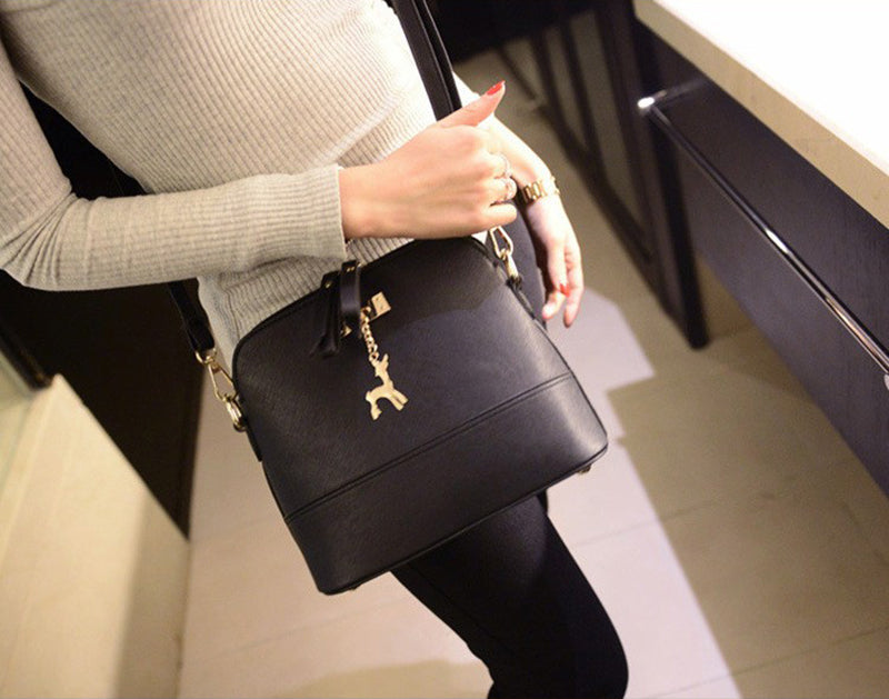 Vintage Leather Bags Fashion Small Shell Bag With Deer Toy