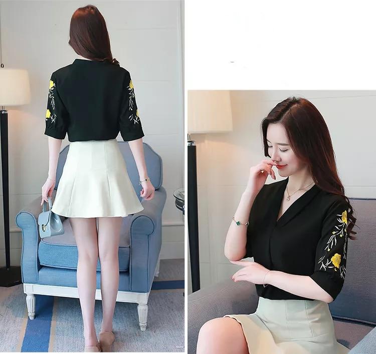 Korean Style Embroidery Chiffon Blouse V-Neck Short Lantern Sleeve